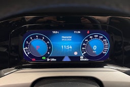 Punainen Volkswagen GOLF 2021 kuva 16.