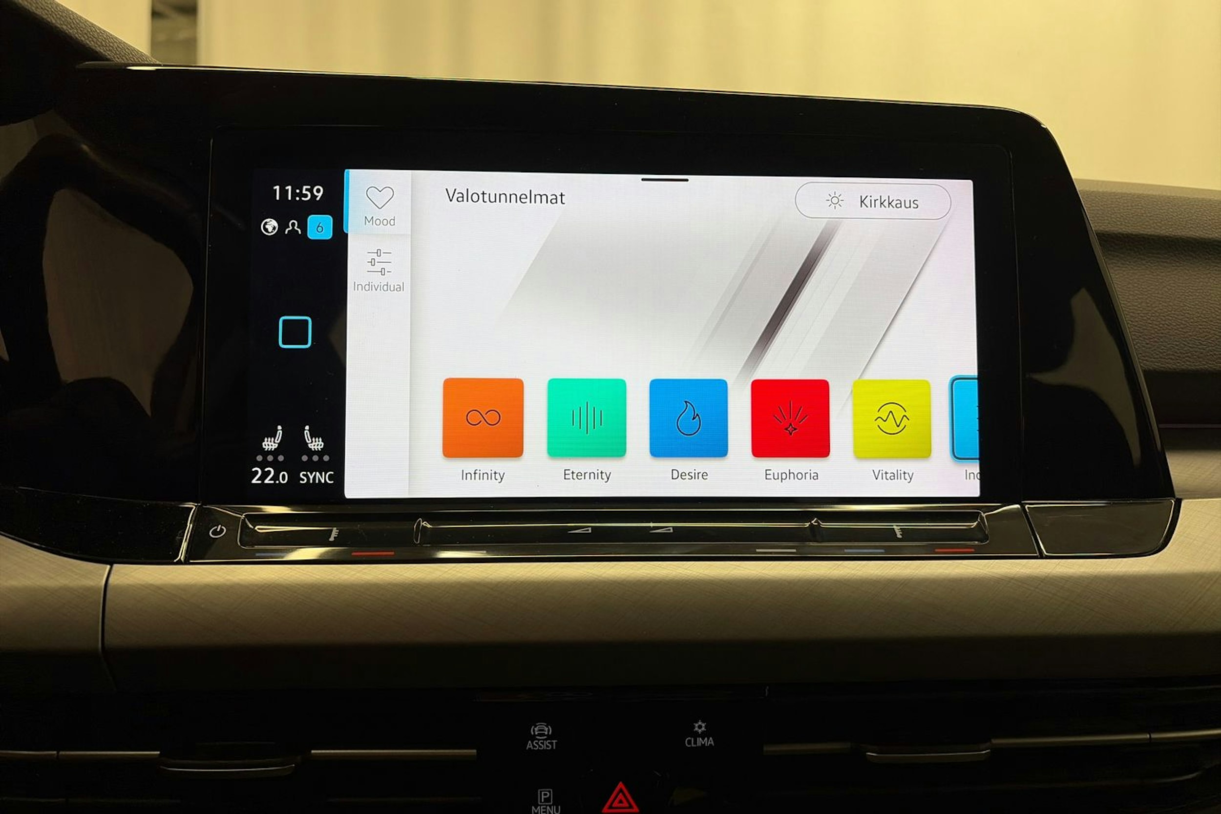 Punainen Volkswagen GOLF 2021 kuva 21.