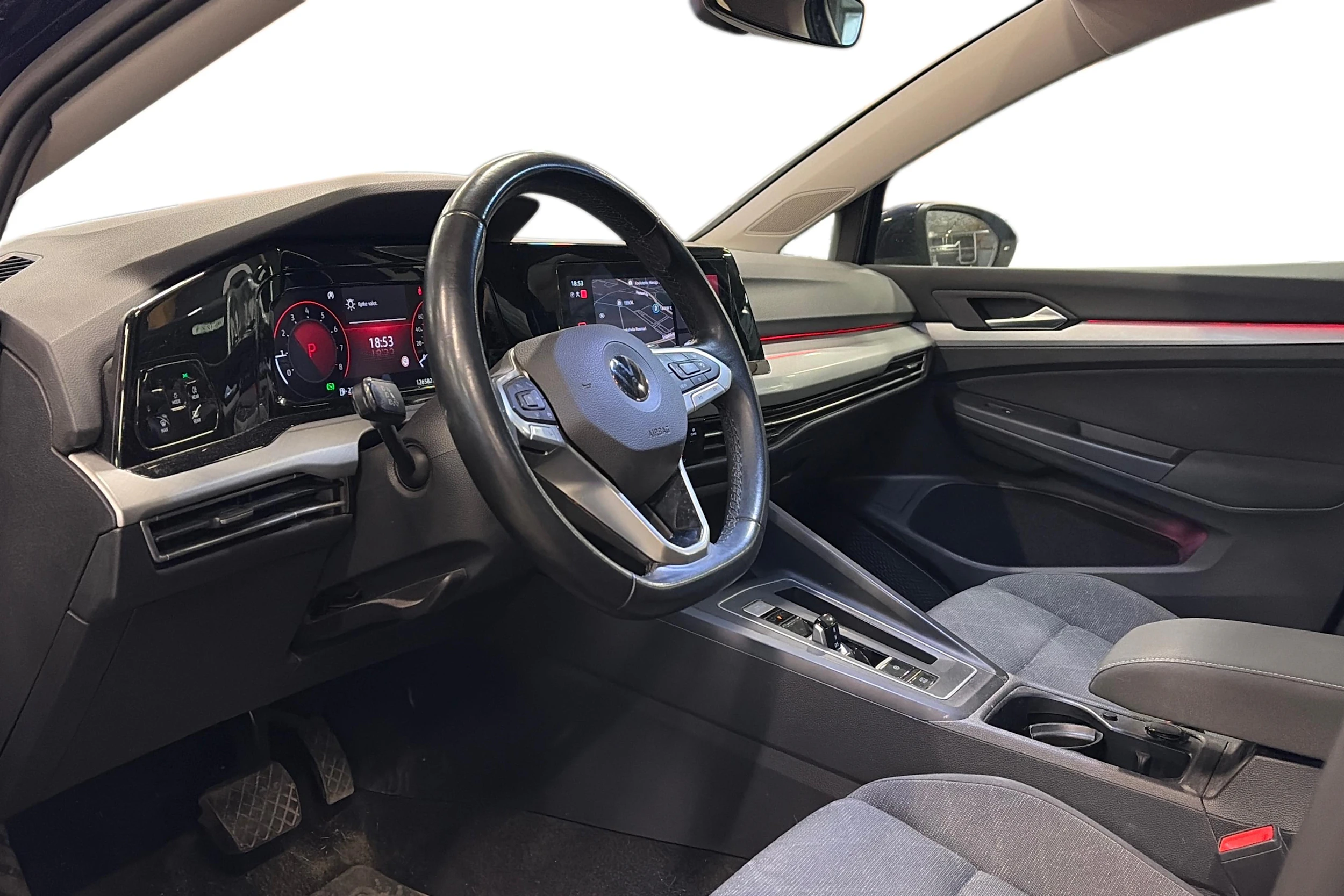 sininen Volkswagen Golf 2021 kuva 3.