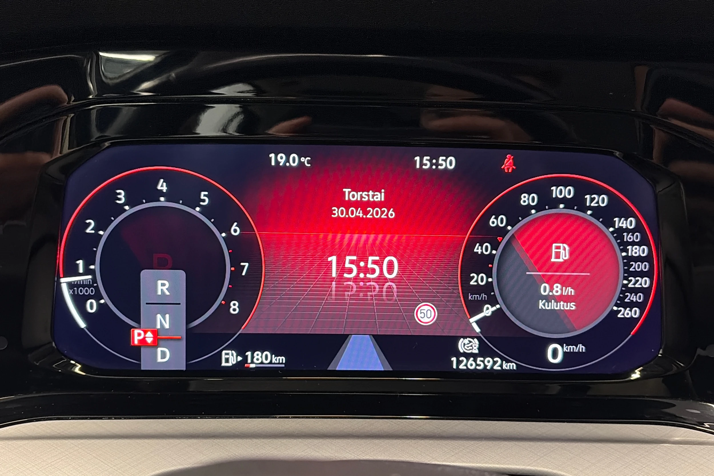 sininen Volkswagen Golf 2021 kuva 18.