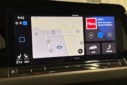 valkoinen Volkswagen Golf 2021 kuva 18.
