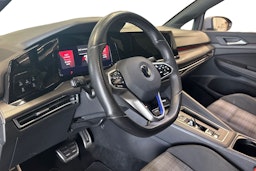 harmaa Volkswagen Golf 2021 kuva 7.