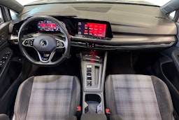 harmaa Volkswagen Golf 2021 kuva 9.