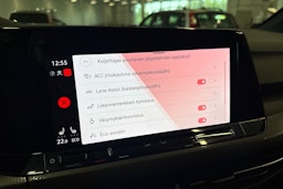 harmaa Volkswagen Golf 2021 kuva 22.