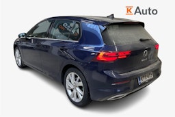 sininen Volkswagen Golf 2021 kuva 3.