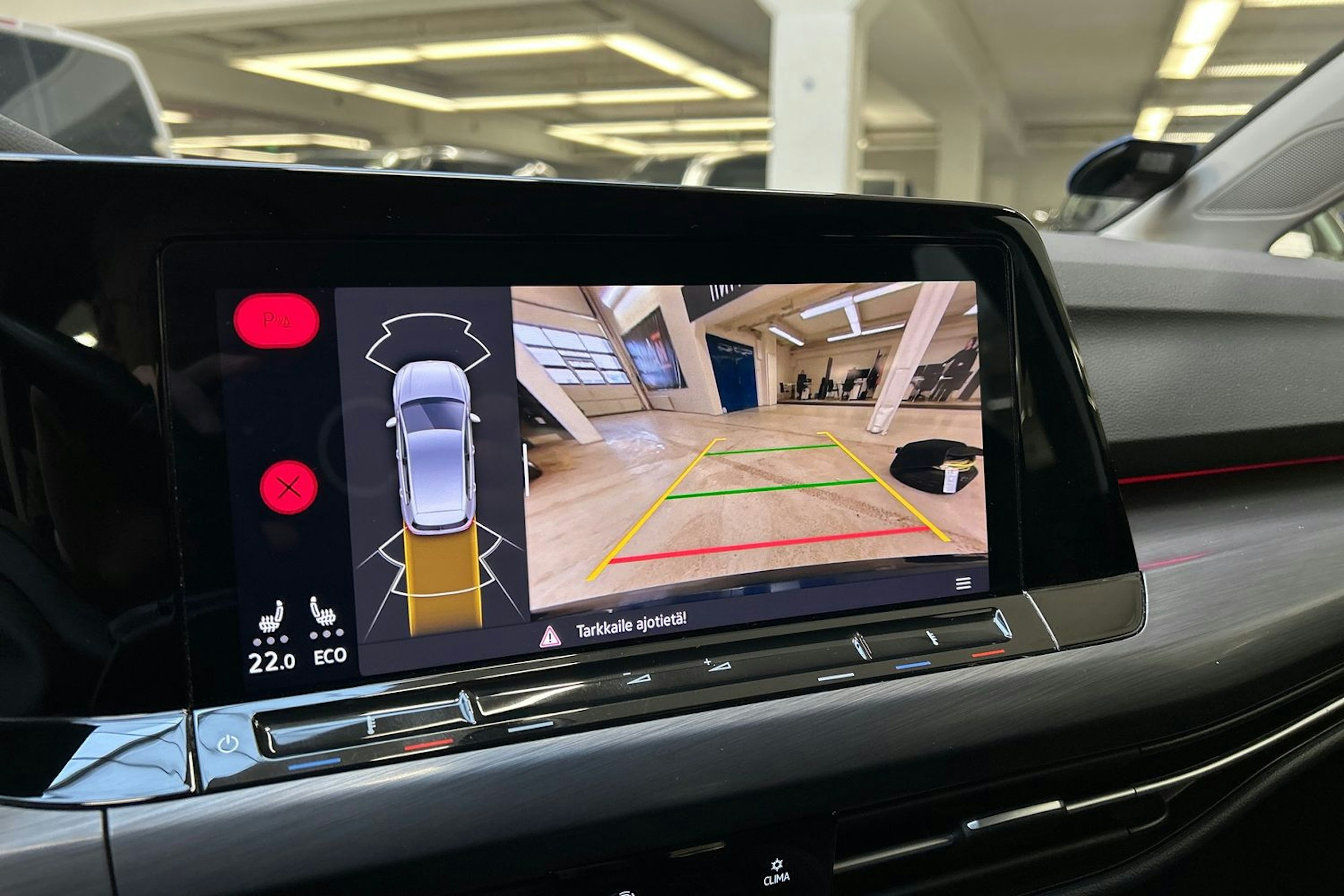 sininen Volkswagen Golf 2021 kuva 20.