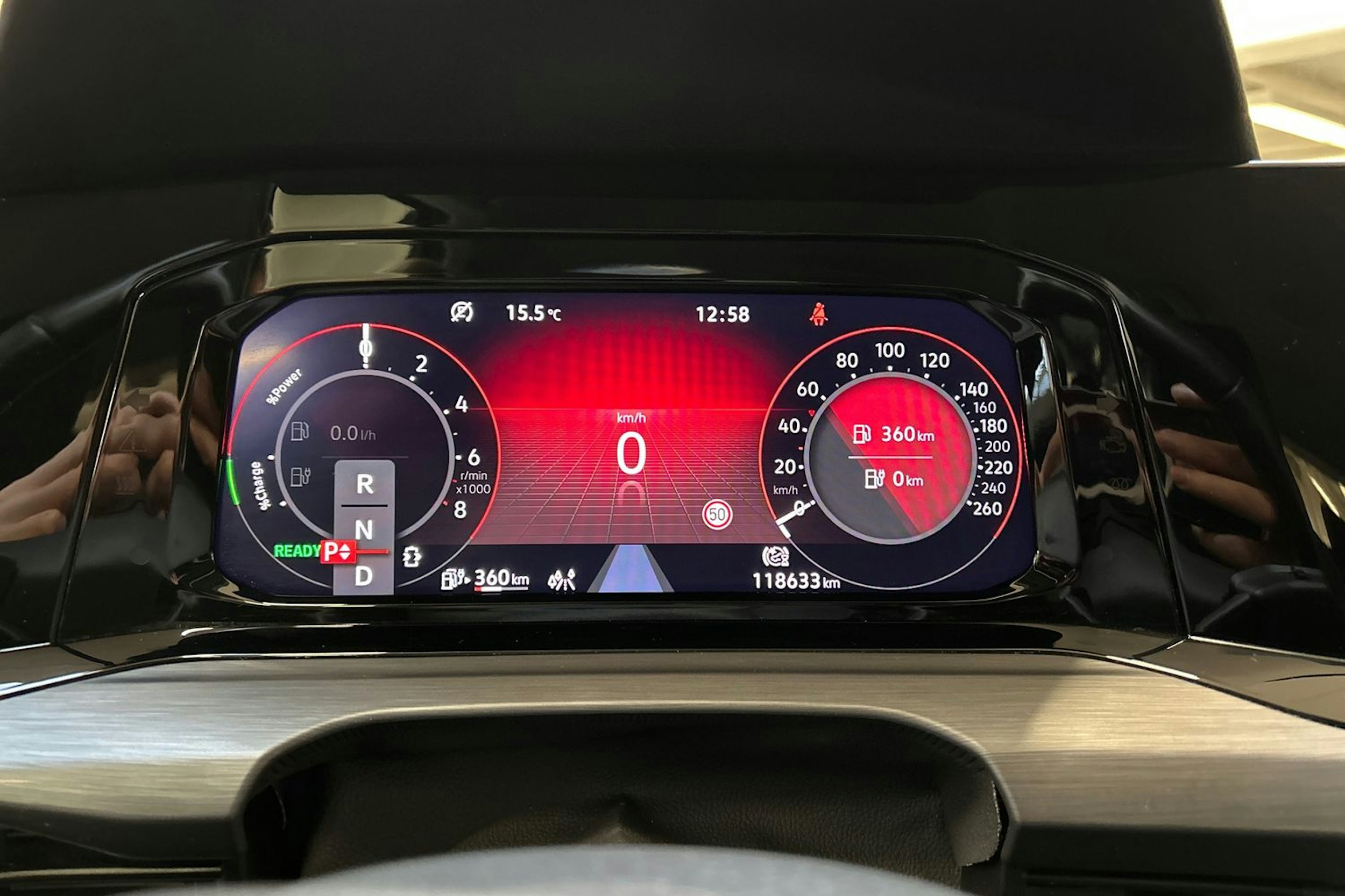 sininen Volkswagen Golf 2021 kuva 22.