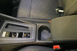 Valkoinen Volkswagen GOLF 2021 kuva 20.
