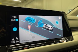 sininen Volkswagen Golf 2021 kuva 22.