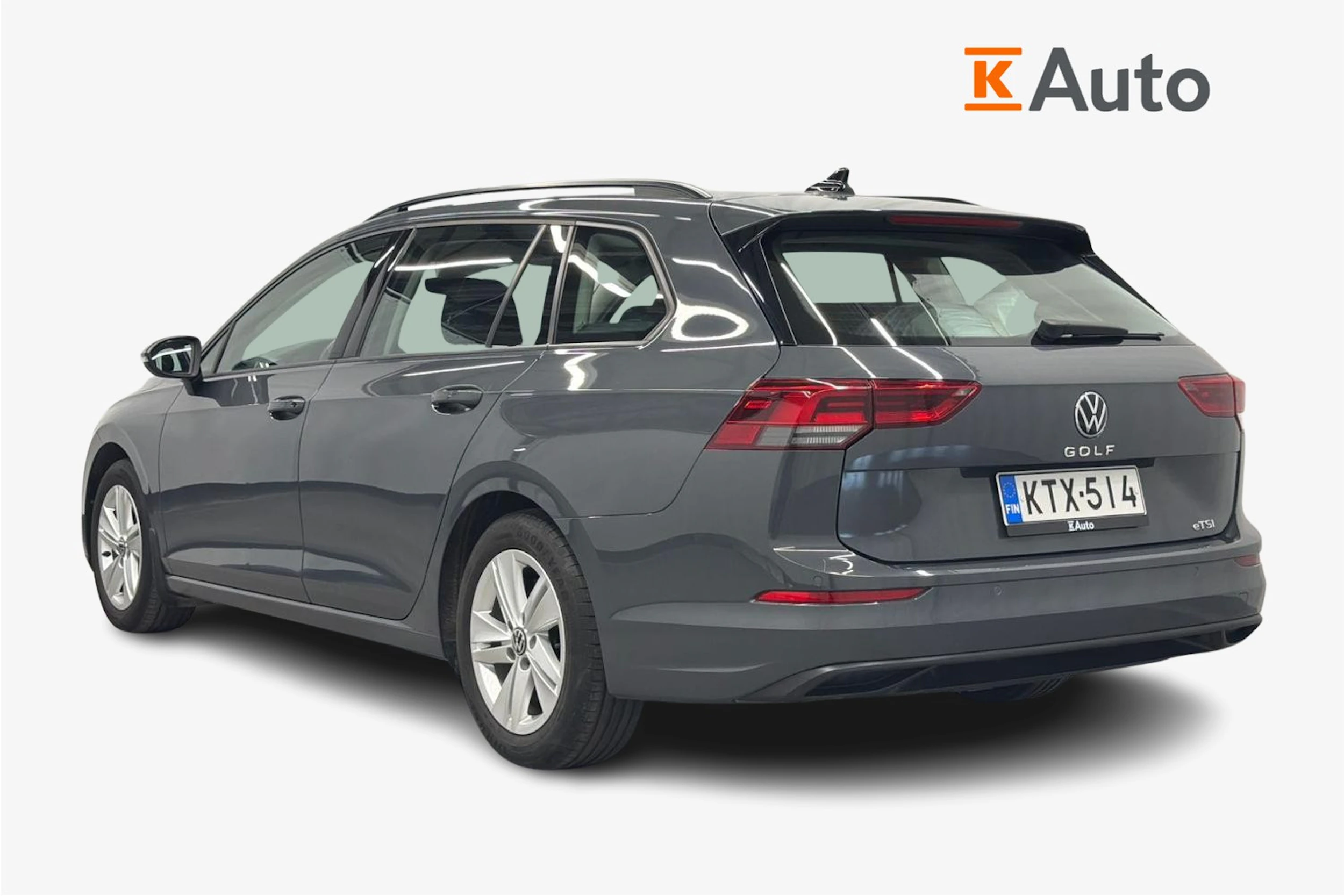 harmaa Volkswagen Golf 2021 kuva 3.