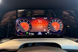 harmaa Volkswagen Golf 2021 kuva 18.