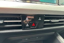 harmaa Volkswagen Golf 2021 kuva 23.