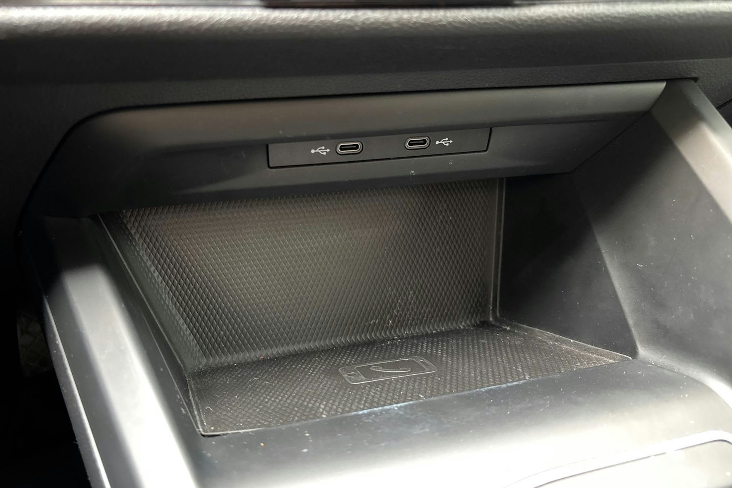 harmaa Volkswagen Golf 2021 kuva 24.