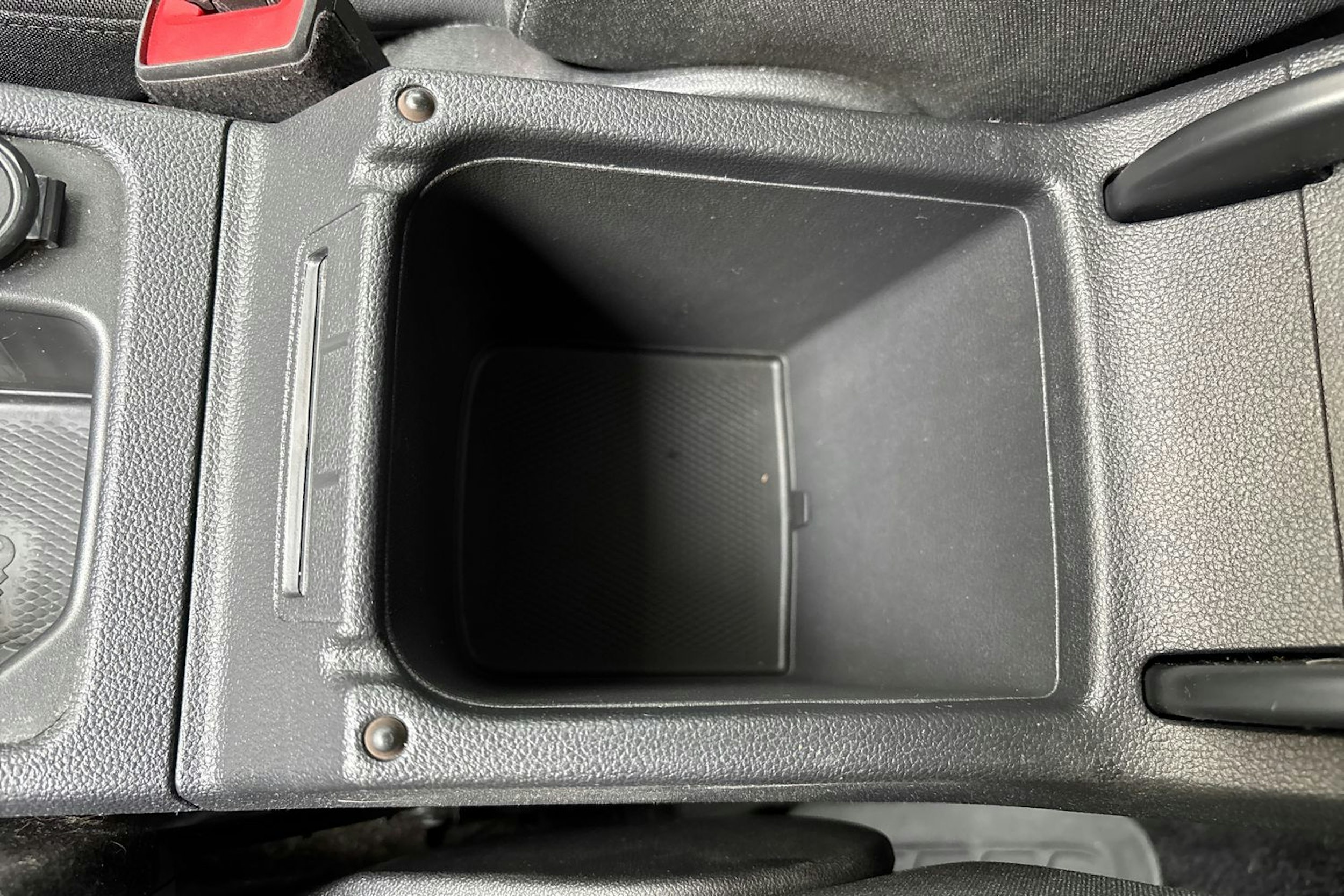 harmaa Volkswagen Golf 2021 kuva 27.