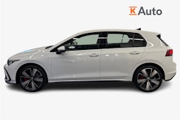 valkoinen Volkswagen Golf 2021 kuva 6.