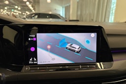 valkoinen Volkswagen Golf 2021 kuva 37.