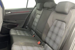 harmaa Volkswagen Golf 2021 kuva 8.