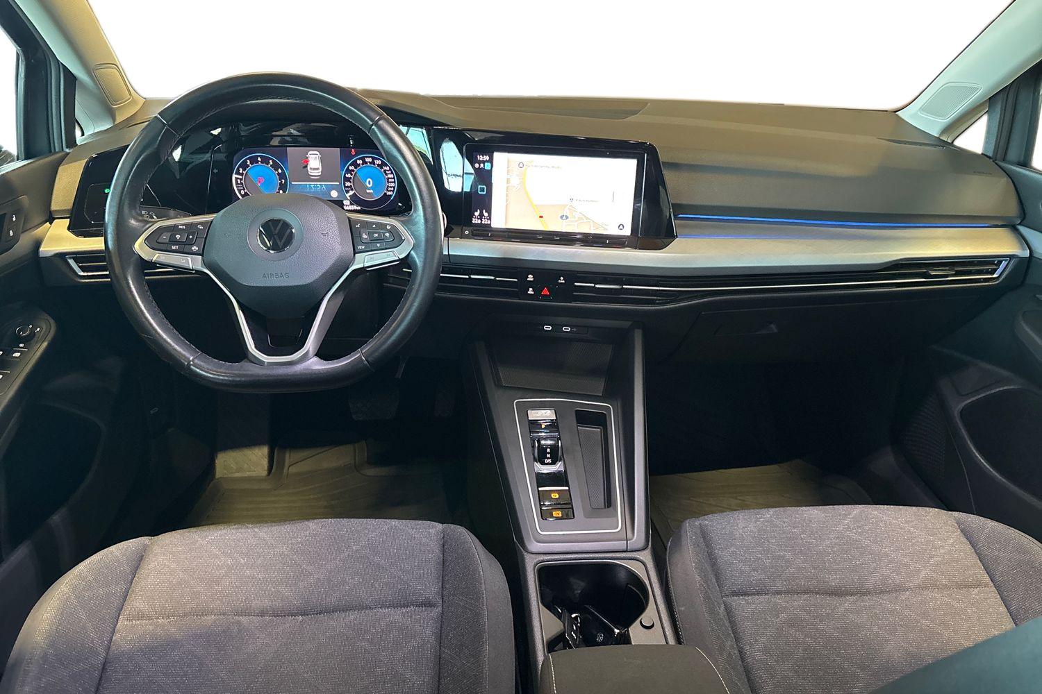 Volkswagen Golf 2021, photo 7/21