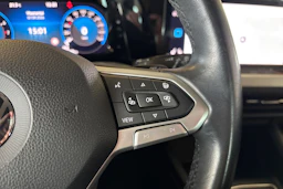 Harmaa Volkswagen GOLF 2021 kuva 14.