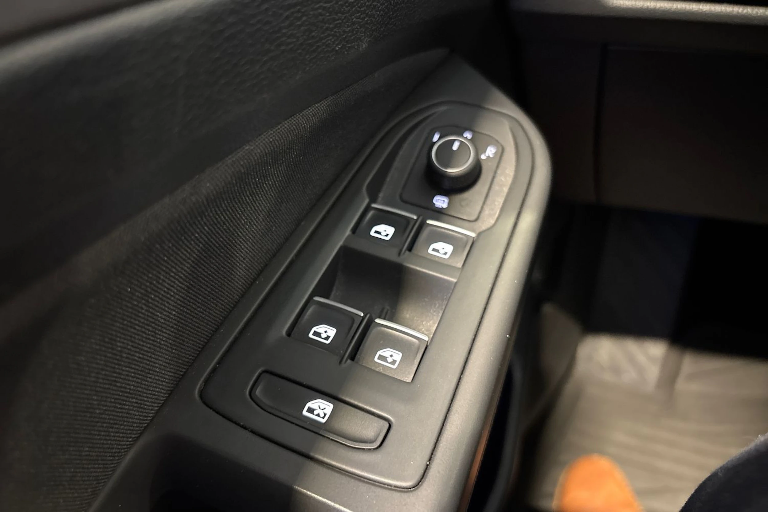 Harmaa Volkswagen GOLF 2021 kuva 16.