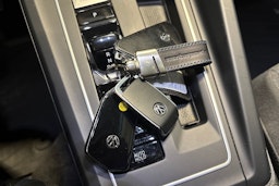 Musta Volkswagen GOLF 2021 kuva 21.