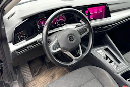 Musta Volkswagen GOLF 2021 kuva 3.