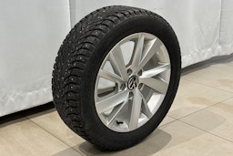 met. hopea Volkswagen Golf 2021 kuva 14.