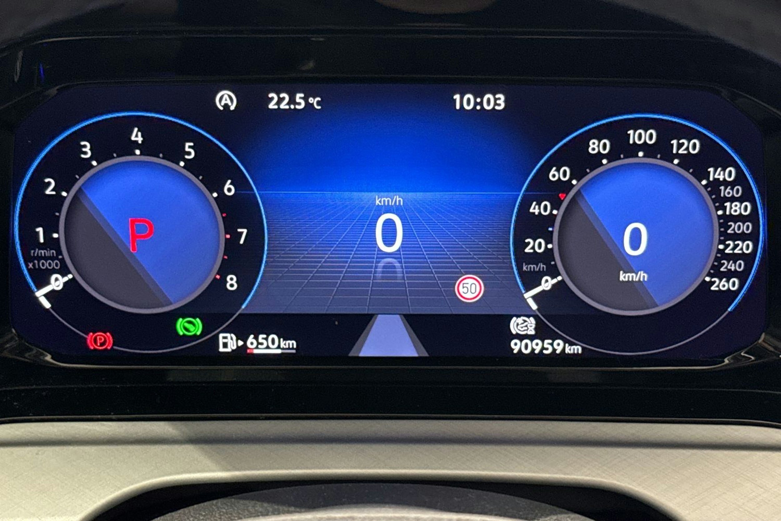 met. hopea Volkswagen Golf 2021 kuva 17.