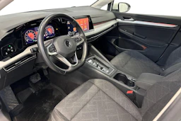 valkoinen Volkswagen Golf 2021 kuva 7.