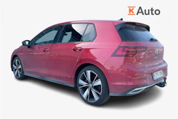 Punainen Volkswagen GOLF 2021 kuva 2.