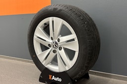 met. punainen Volkswagen Golf 2021 kuva 13.