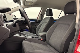 met. punainen Volkswagen Golf 2021 kuva 14.