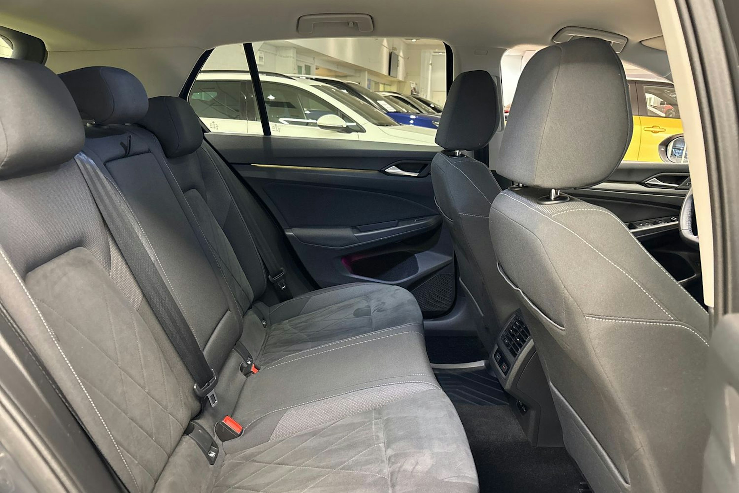 Harmaa Volkswagen GOLF 2021 kuva 33.
