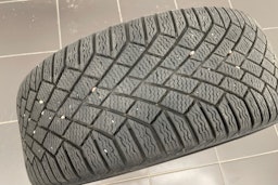 punainen Volkswagen Golf 2021 kuva 15.