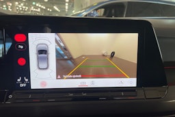 punainen Volkswagen Golf 2021 kuva 20.