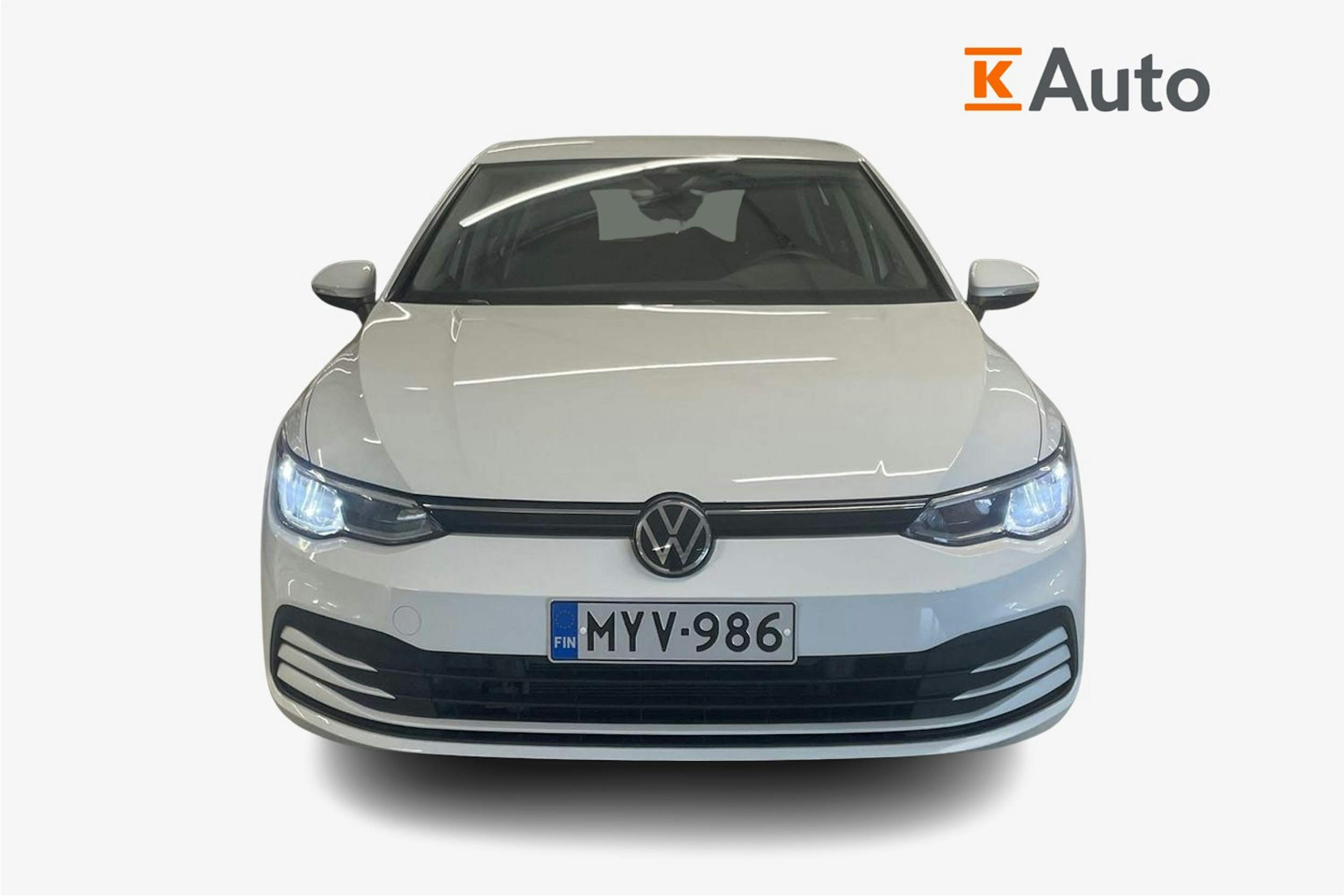 valkoinen Volkswagen Golf 2021 kuva 5.
