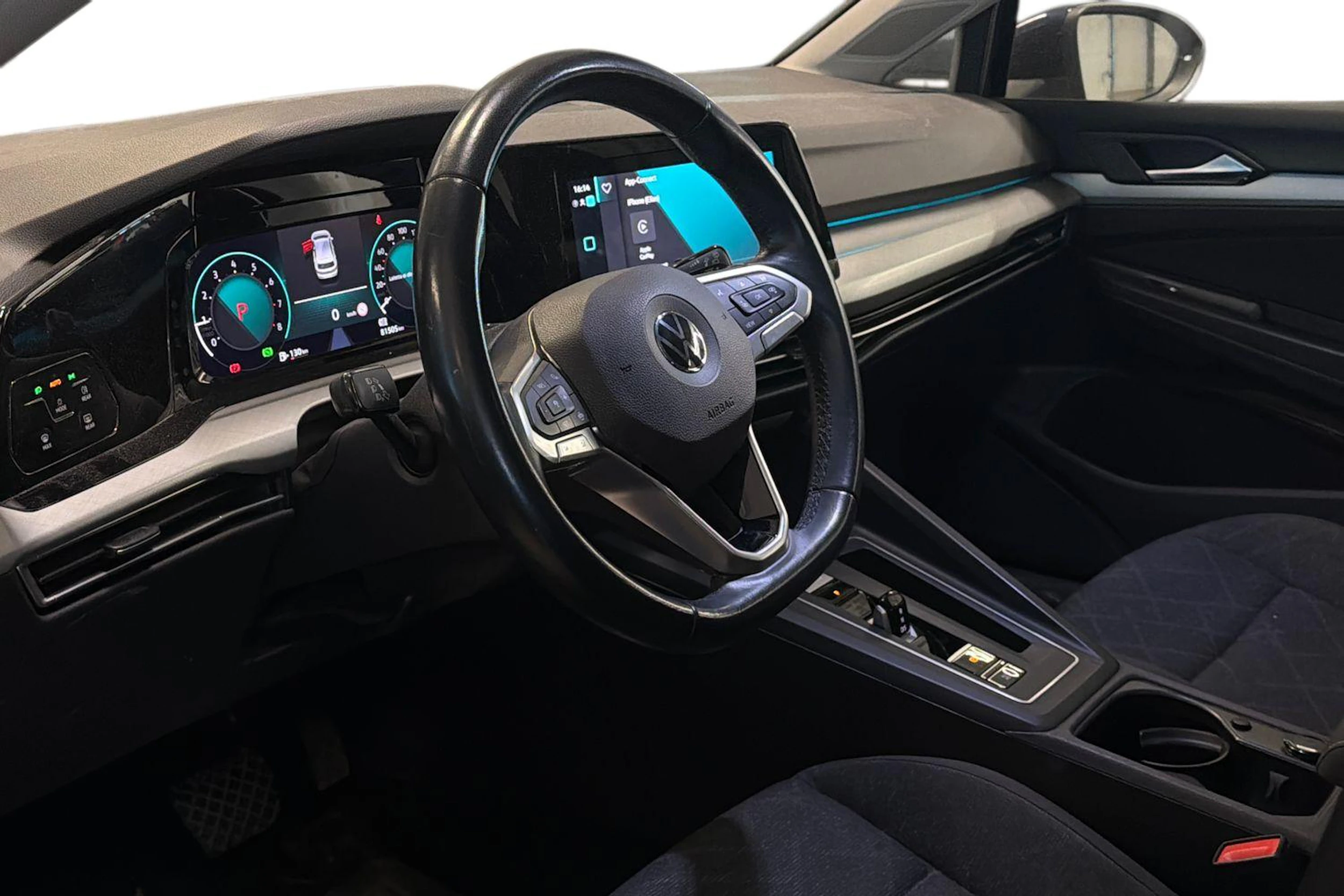 Sininen Volkswagen GOLF 2021 kuva 3.