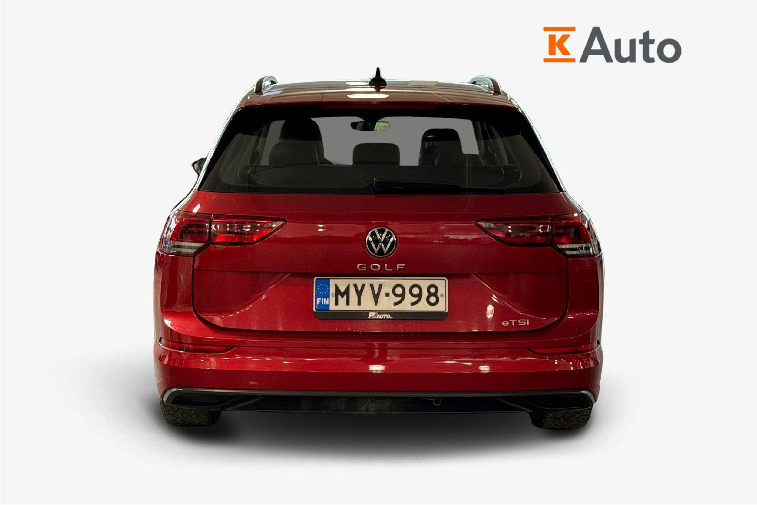 punainen Volkswagen Golf 2021 kuva 3.