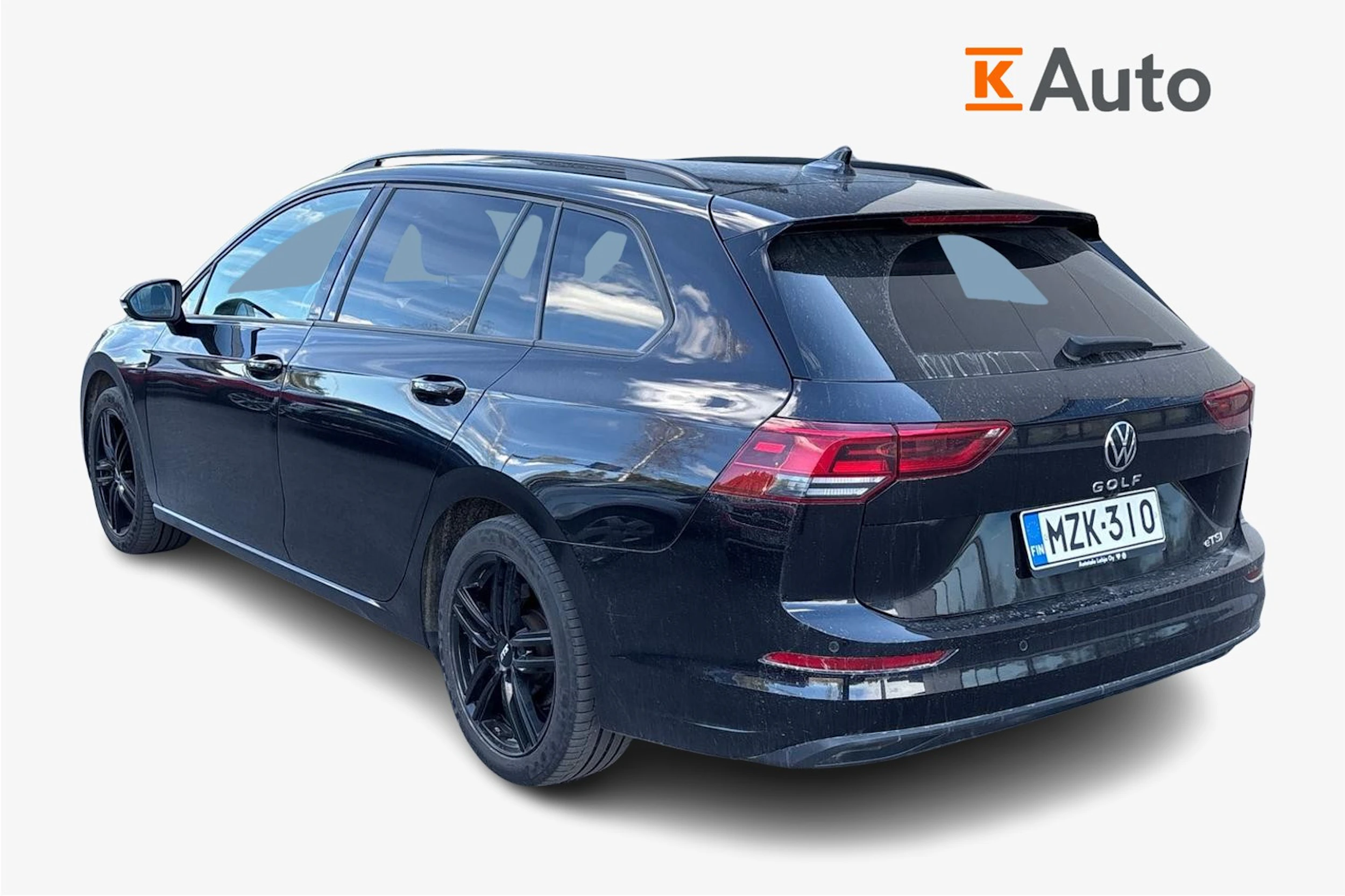 musta Volkswagen Golf 2021 kuva 2.