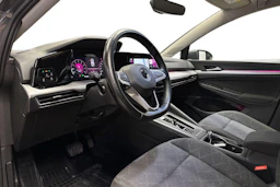 harmaa Volkswagen Golf 2021 kuva 6.