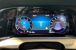 Punainen Volkswagen GOLF 2021 kuva 12.