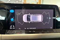 Punainen Volkswagen GOLF 2021 kuva 18.