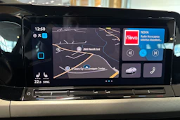 Punainen Volkswagen GOLF 2021 kuva 19.