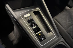 Punainen Volkswagen GOLF 2021 kuva 21.