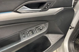 hopea Volkswagen Golf 2021 kuva 4.