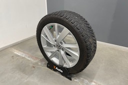 Punainen Volkswagen GOLF 2021 kuva 14.