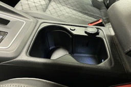 Punainen Volkswagen GOLF 2021 kuva 25.