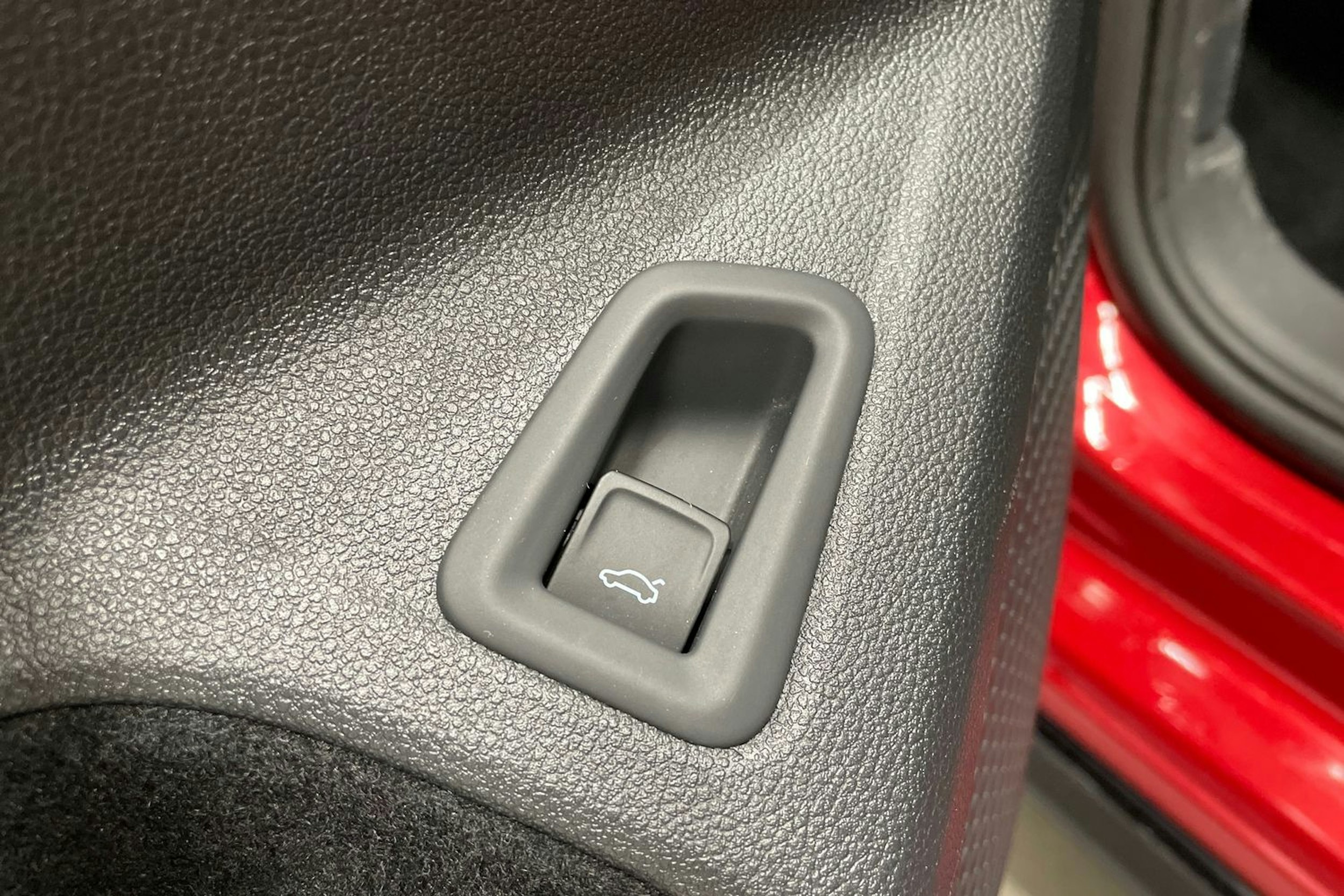 Punainen Volkswagen GOLF 2021 kuva 31.