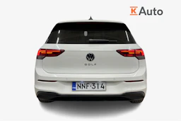valkoinen Volkswagen Golf 2021 kuva 3.