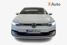 valkoinen Volkswagen Golf 2021 kuva 4.